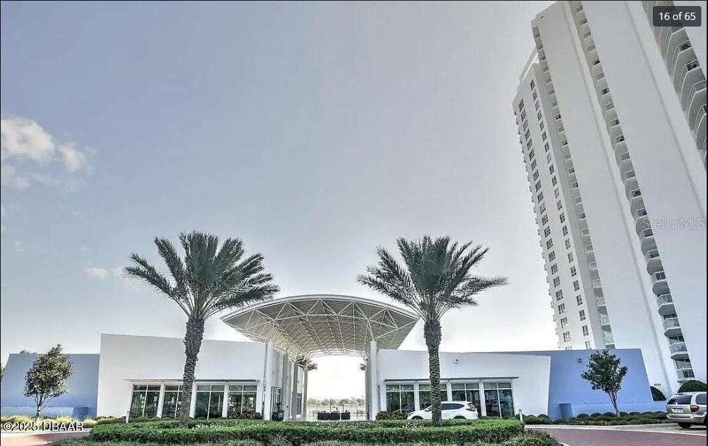 MARINA GRANDE/HALIFAX 01 - Residential