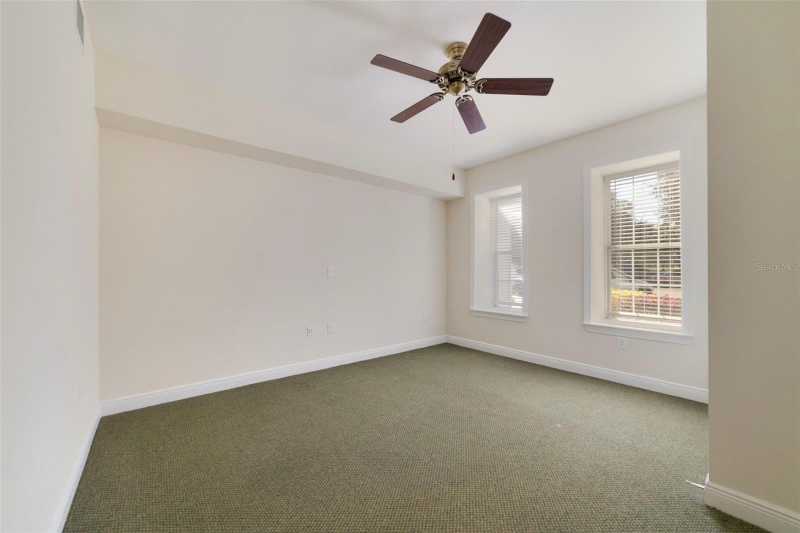 HERITAGE CROSSING; A CONDO PH 7 - Residential