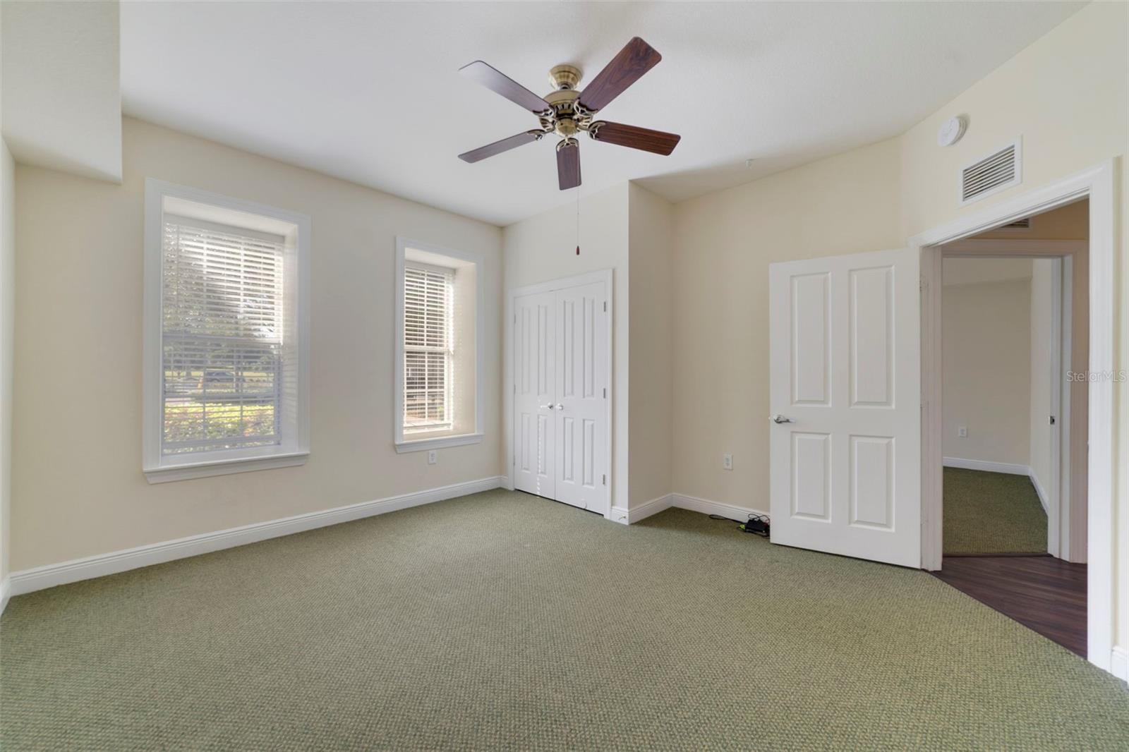 HERITAGE CROSSING; A CONDO PH 7 - Residential