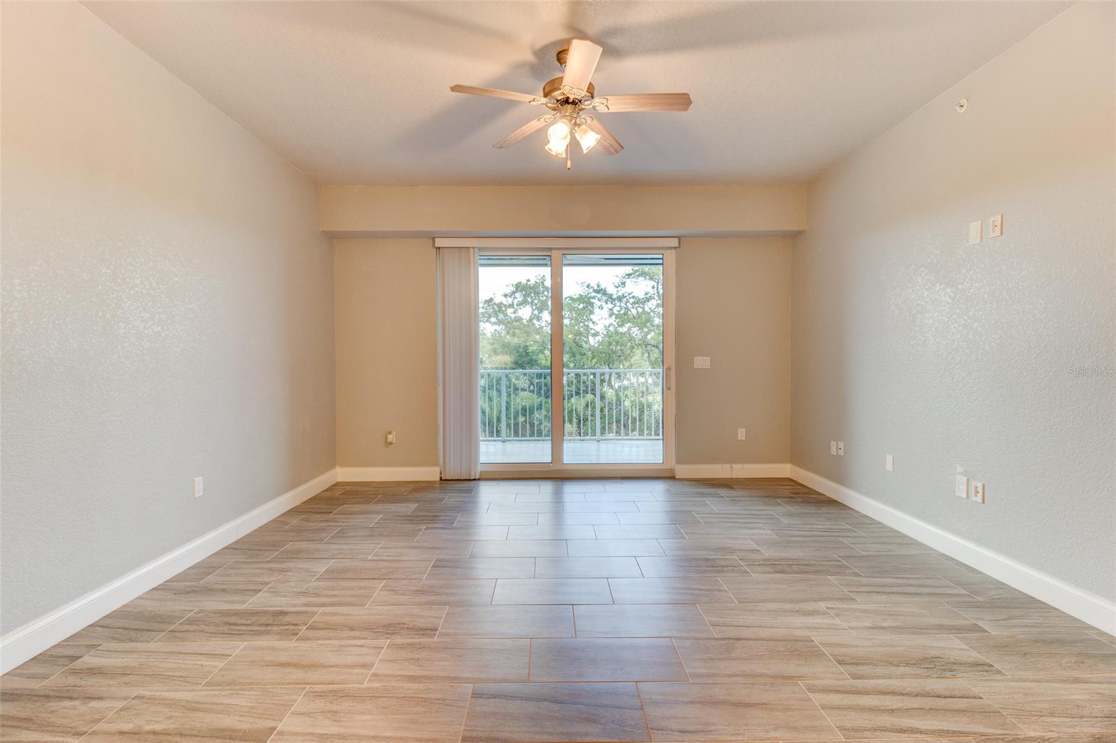 Riverwalk/Cornado Island Bldg - Residential