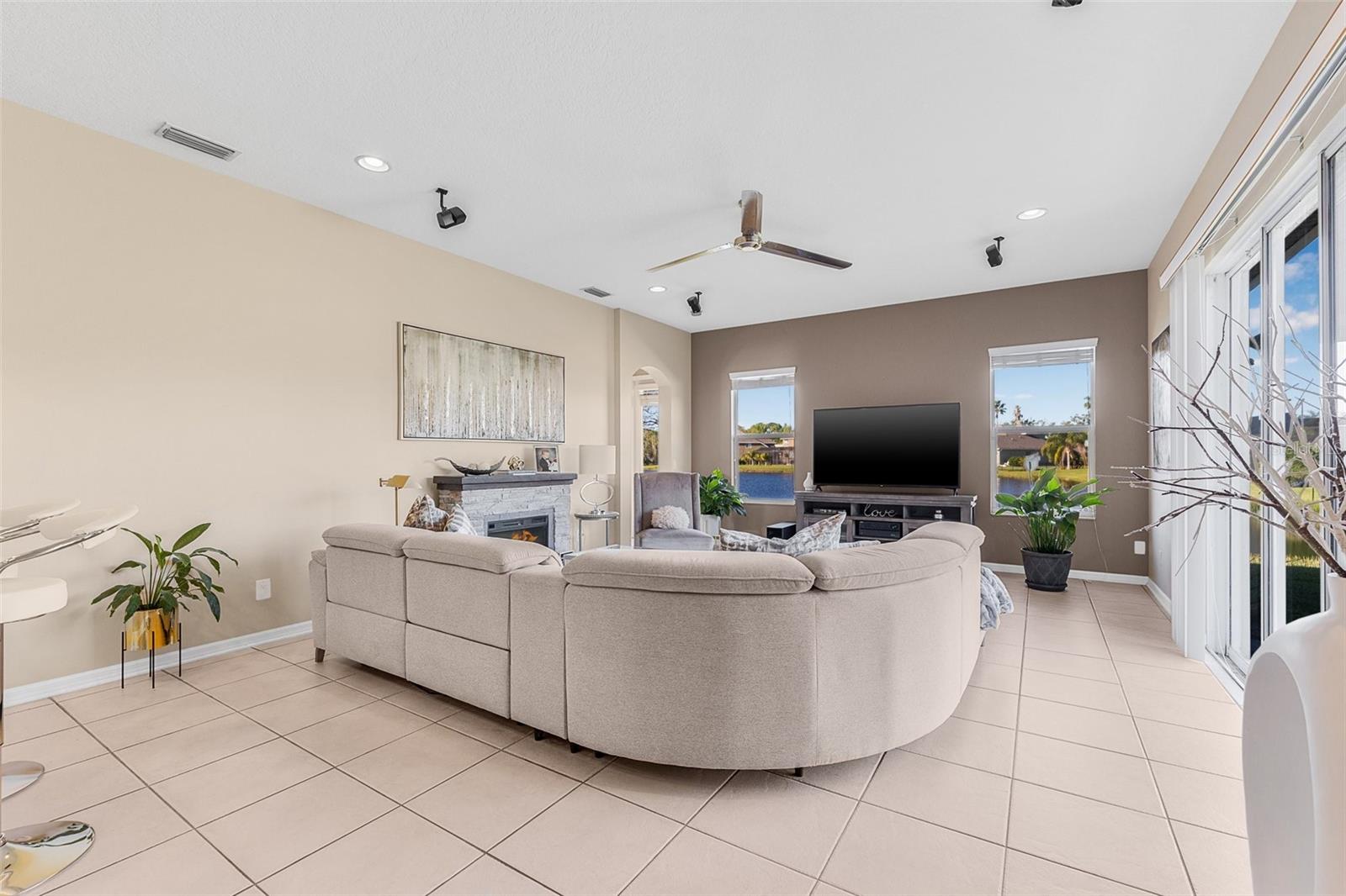 OAKLEAF HAMMOCK - Residential