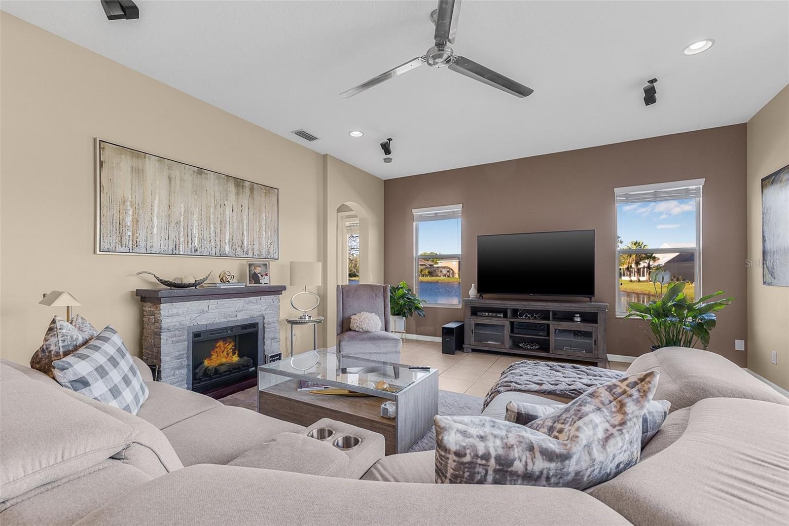 OAKLEAF HAMMOCK - Residential