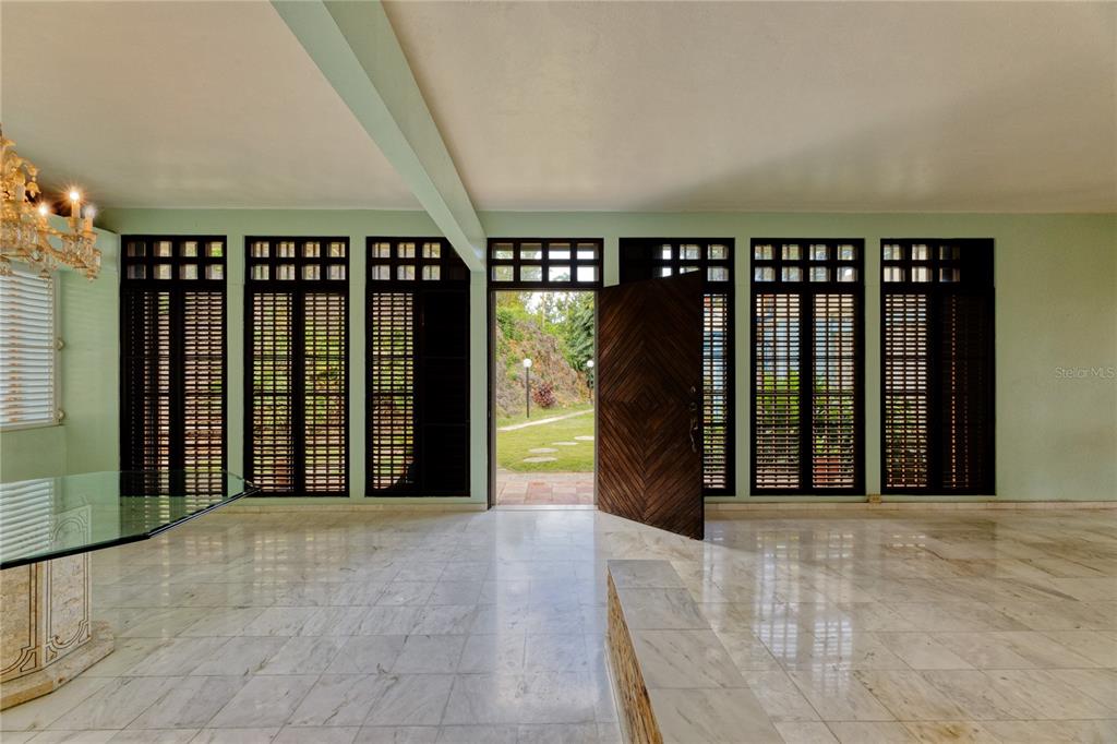 TINTILLO HILLS - Residential