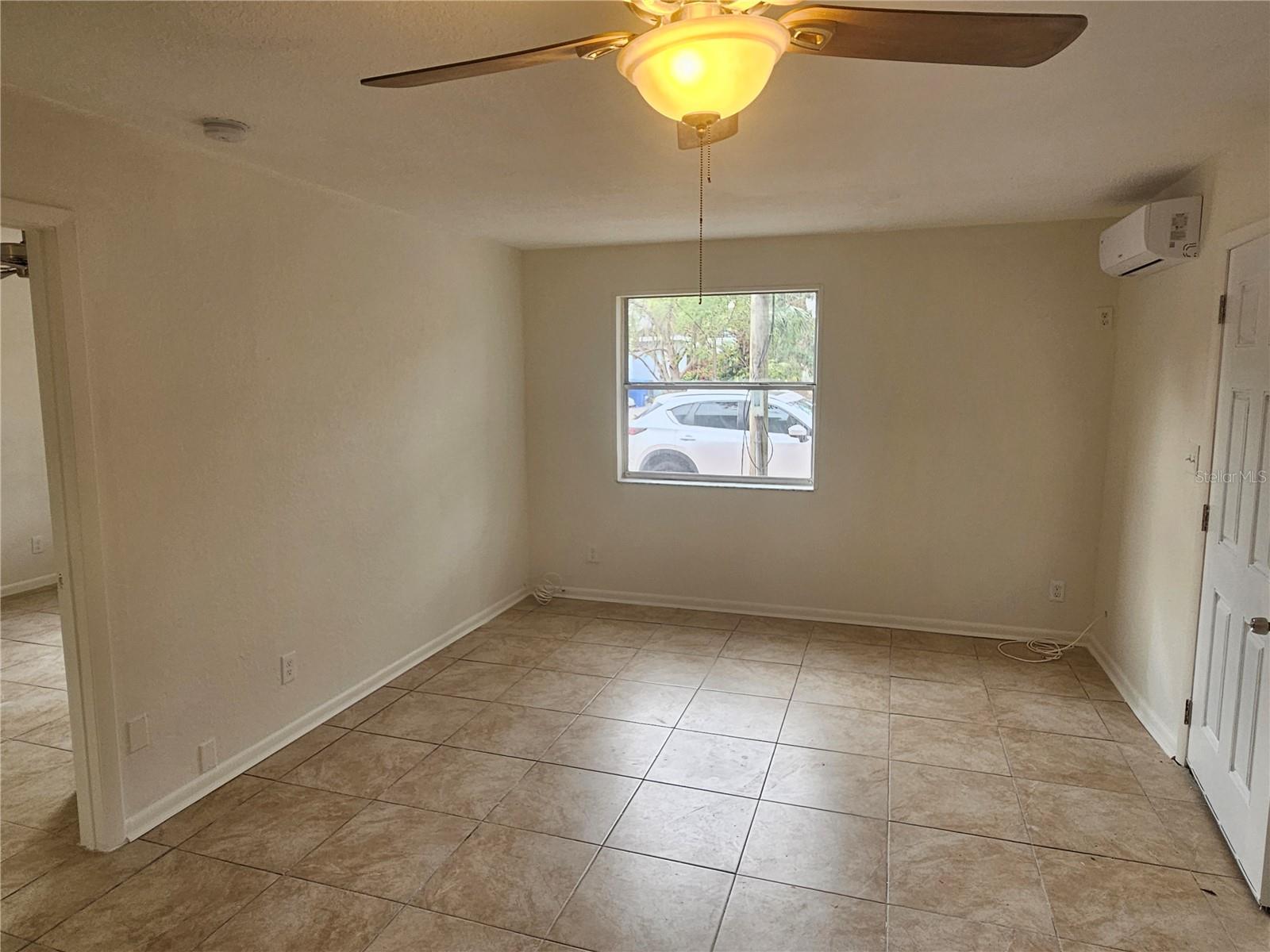 UPTOWN - Residential Lease