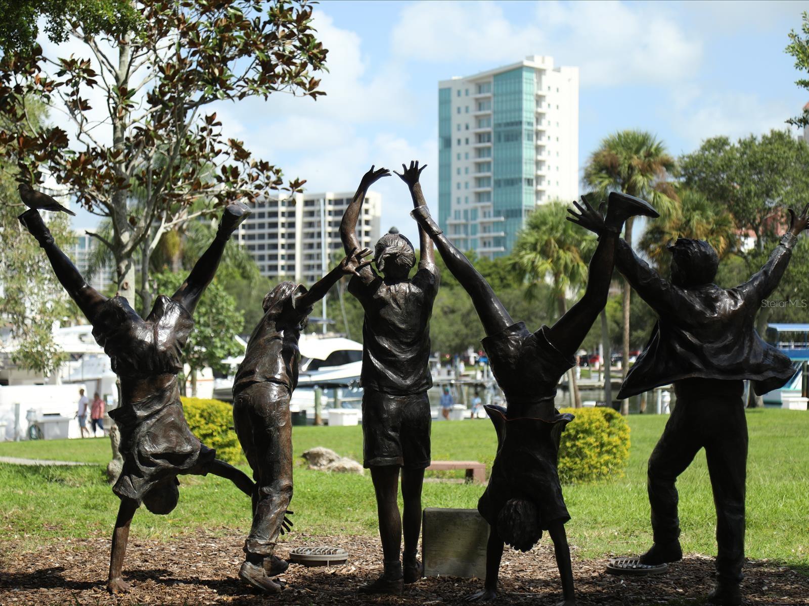 CONQUISTADOR BAY CLUB - Residential