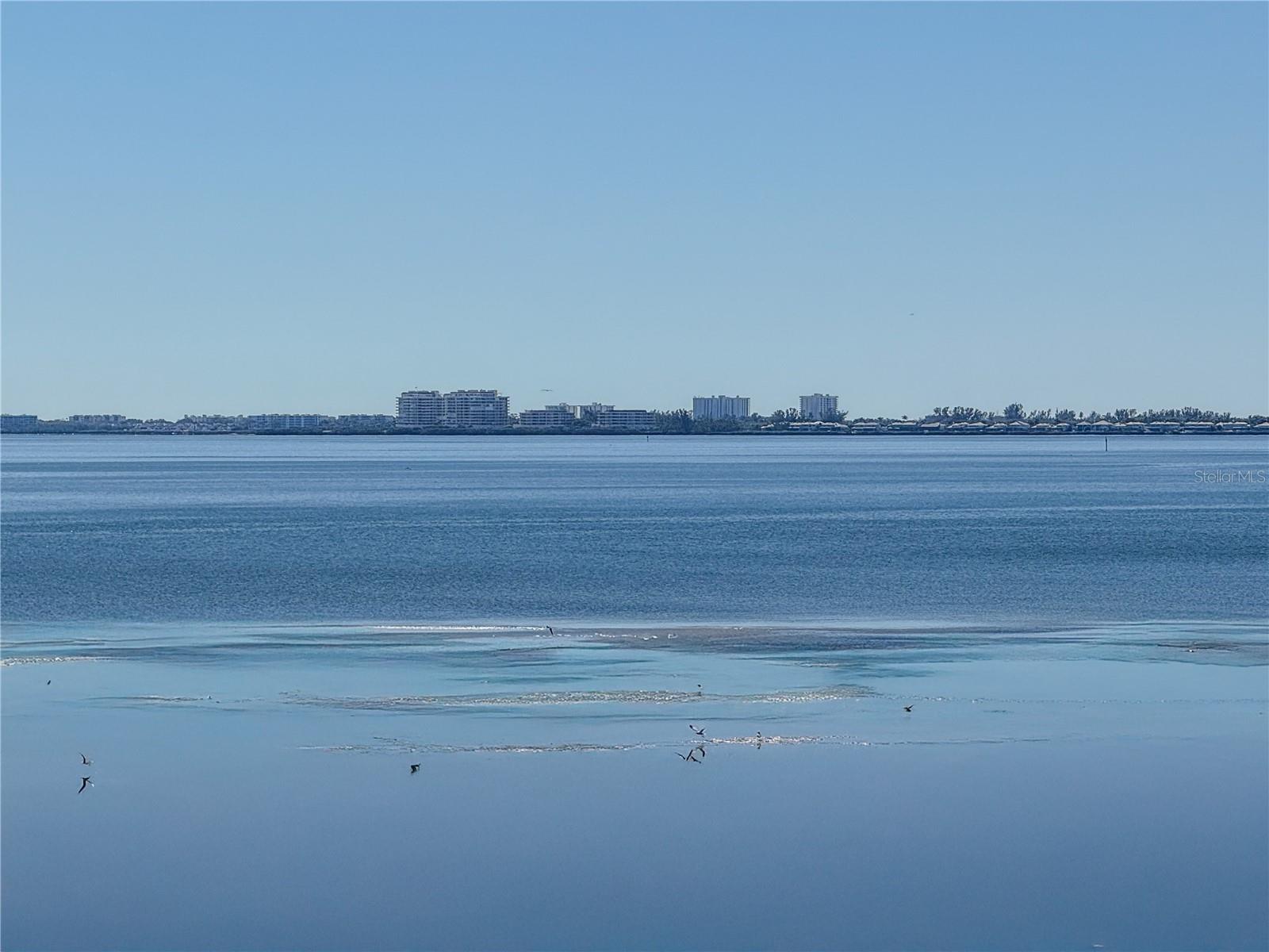 CONQUISTADOR BAY CLUB - Residential