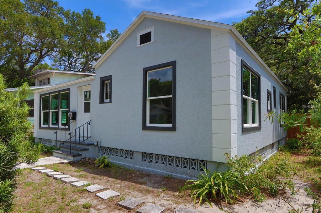 Photo of 1532 13th Street S, St Petersburg, FL 33705 (MLS # TB8536518)