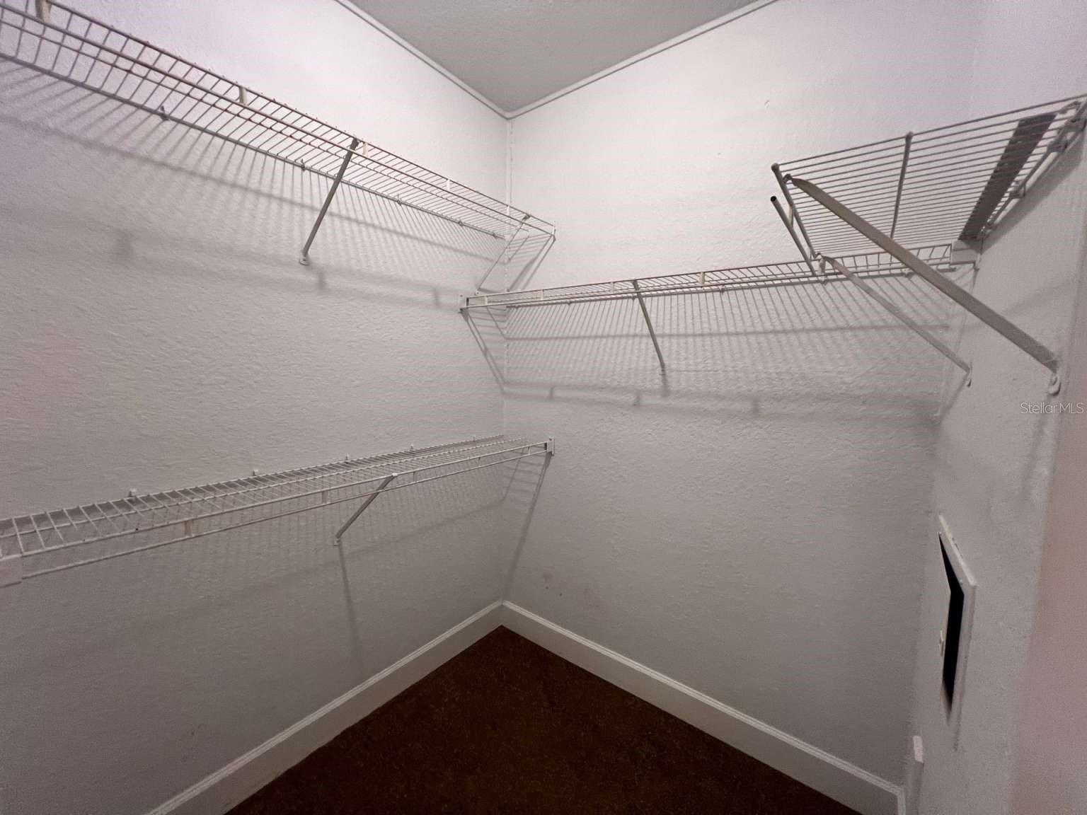 206 E SOUTH STREET 6018