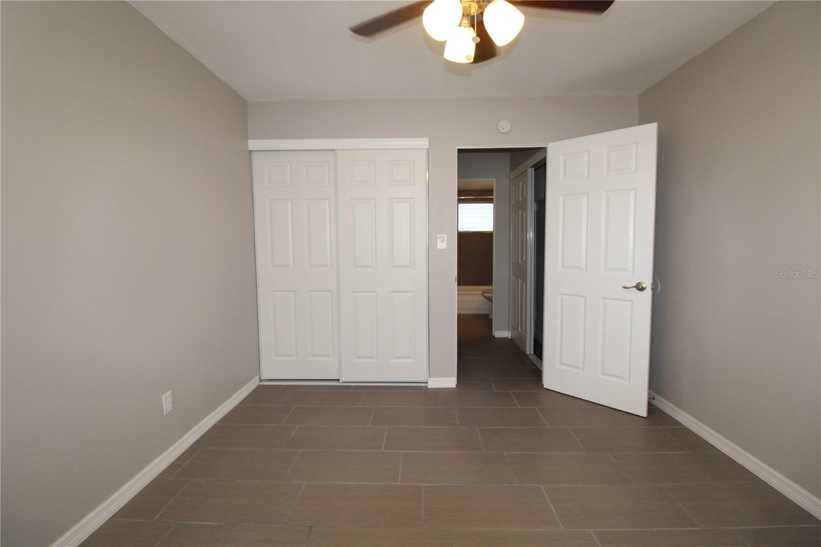SOUTH GATE - Residential Lease