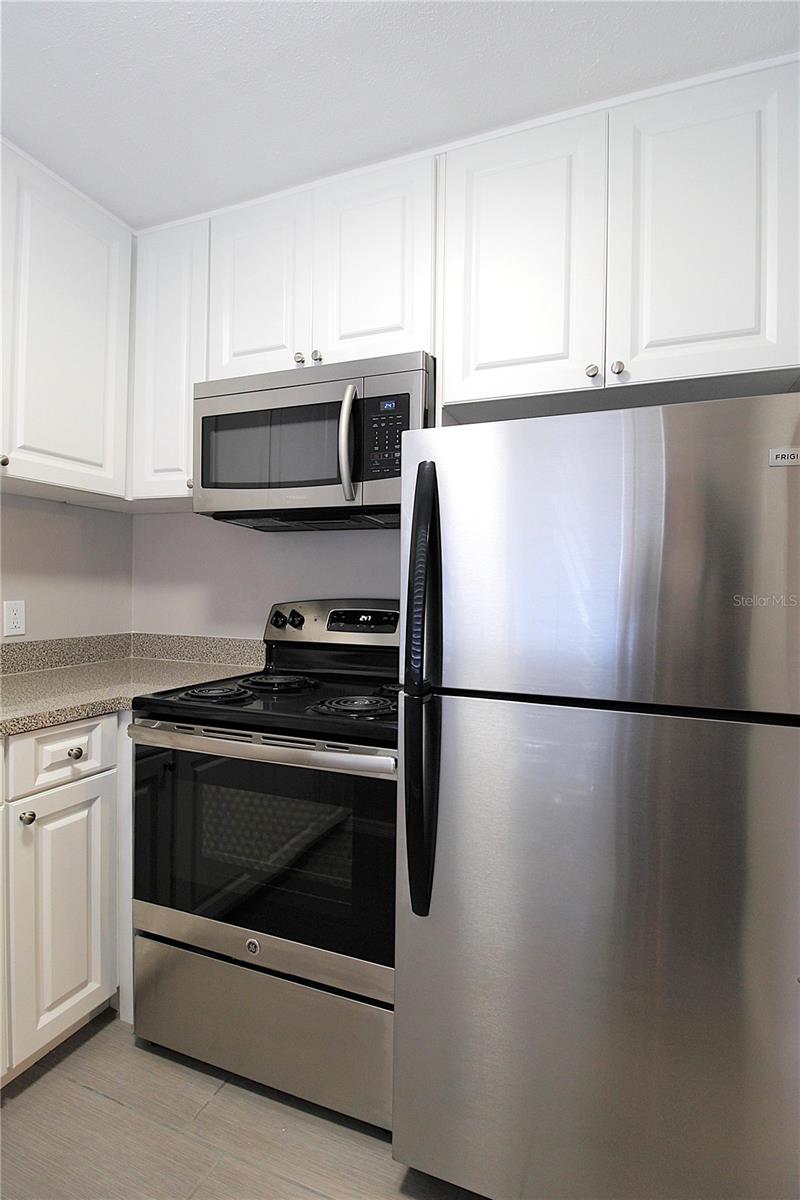 SOUTH GATE - Residential Lease