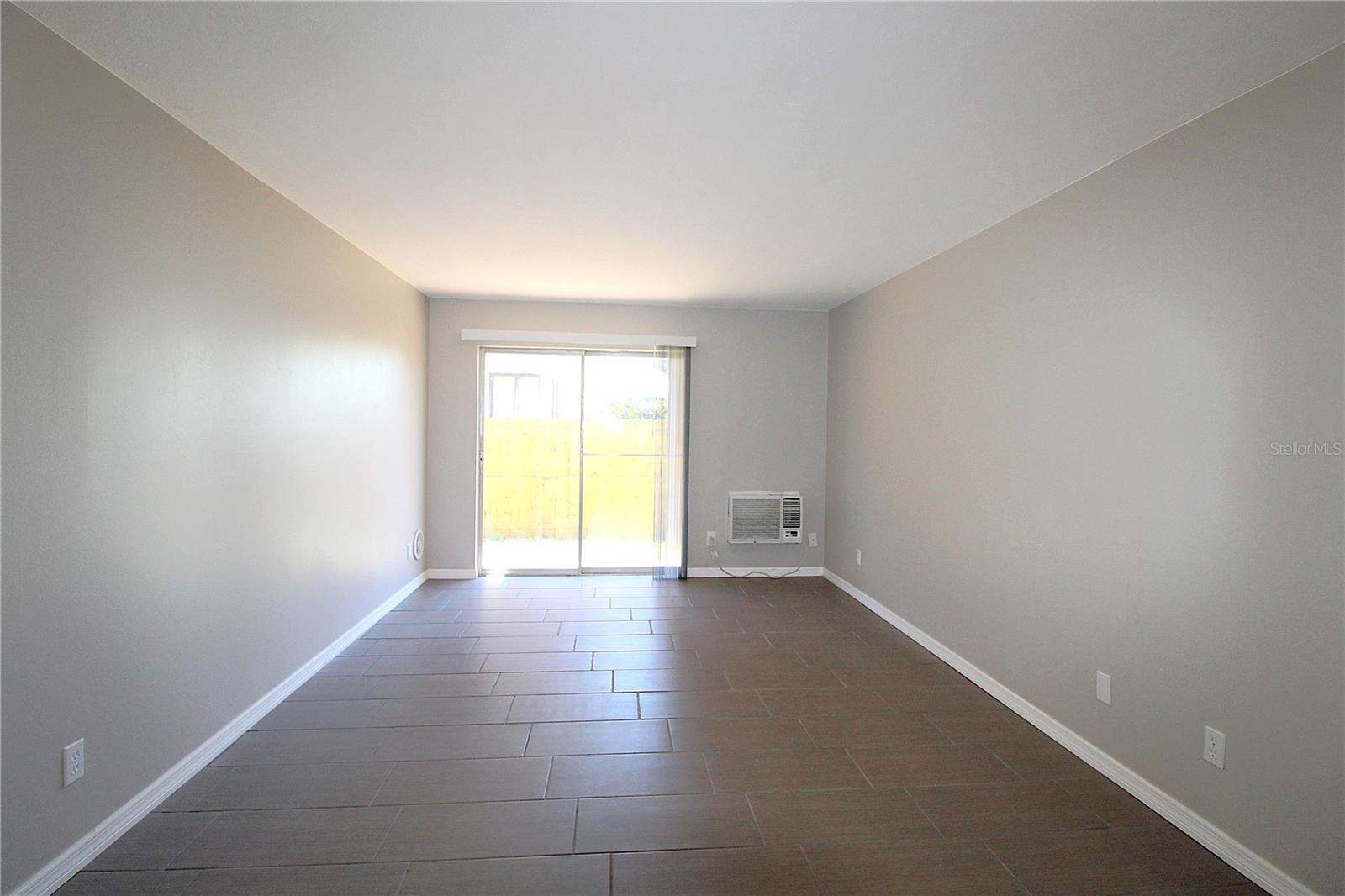 SOUTH GATE - Residential Lease
