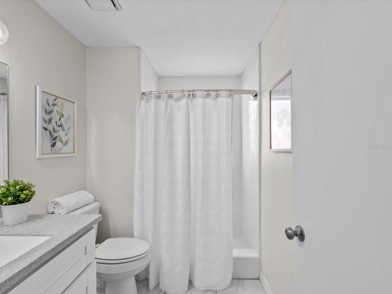 HARBOR HEIGHTS ESTATES - Residential