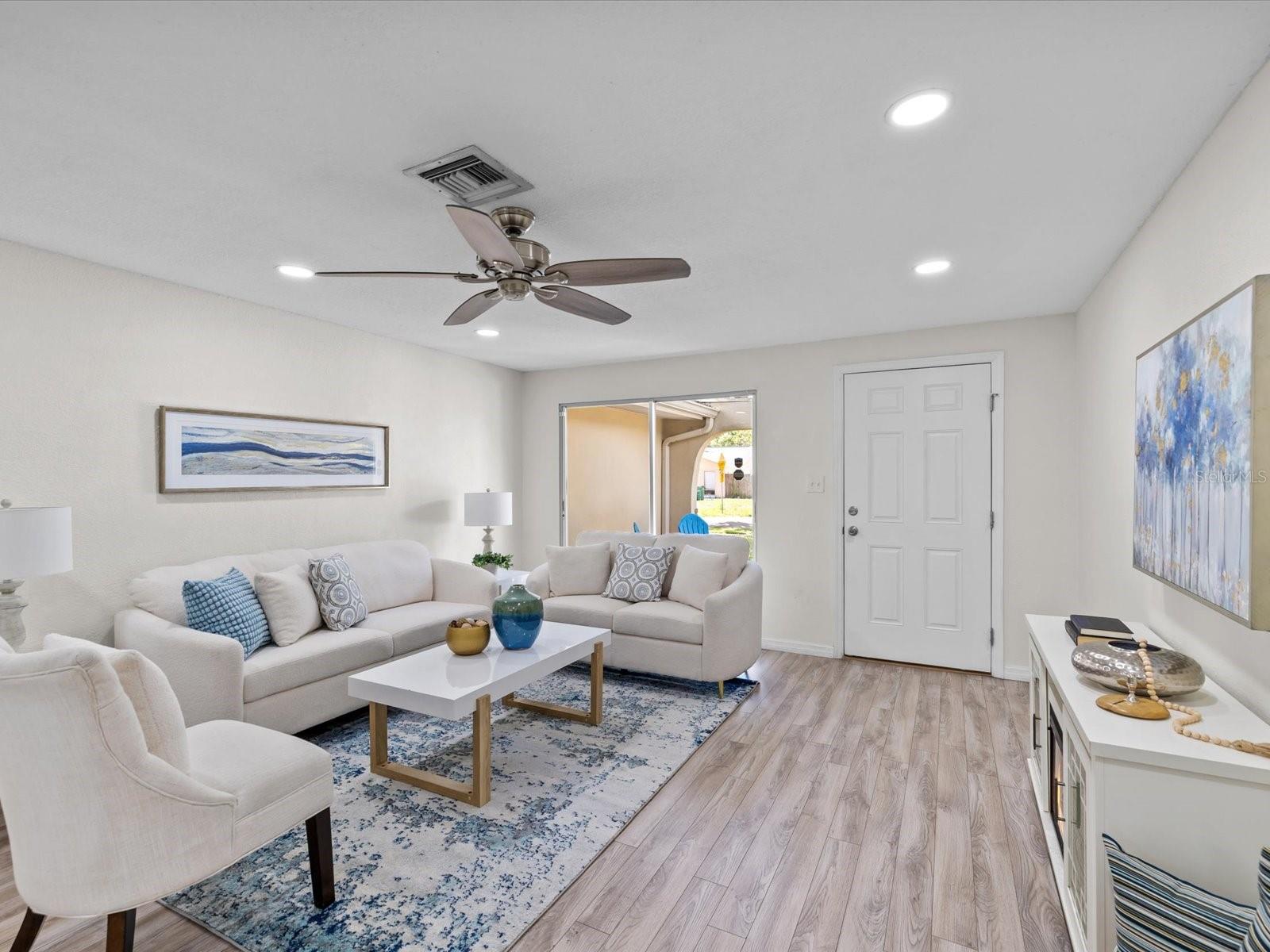 HARBOR HEIGHTS ESTATES - Residential