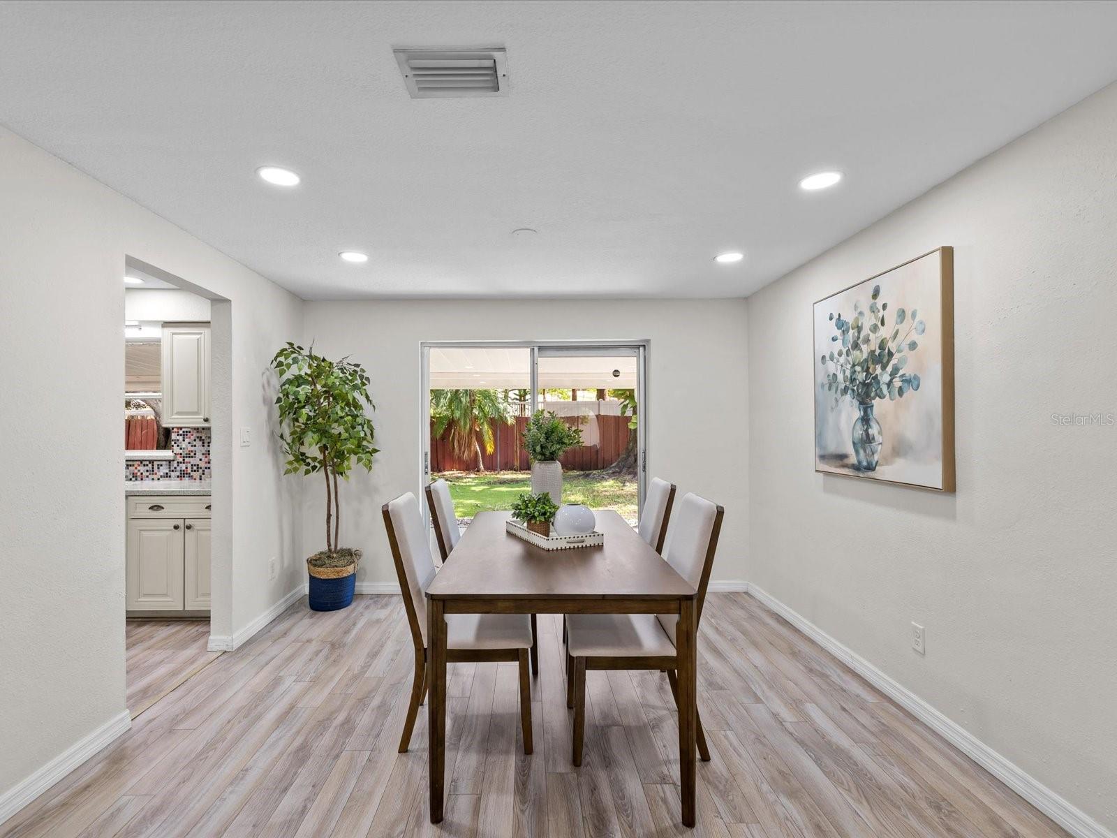 150 SUNCREST DRIVE