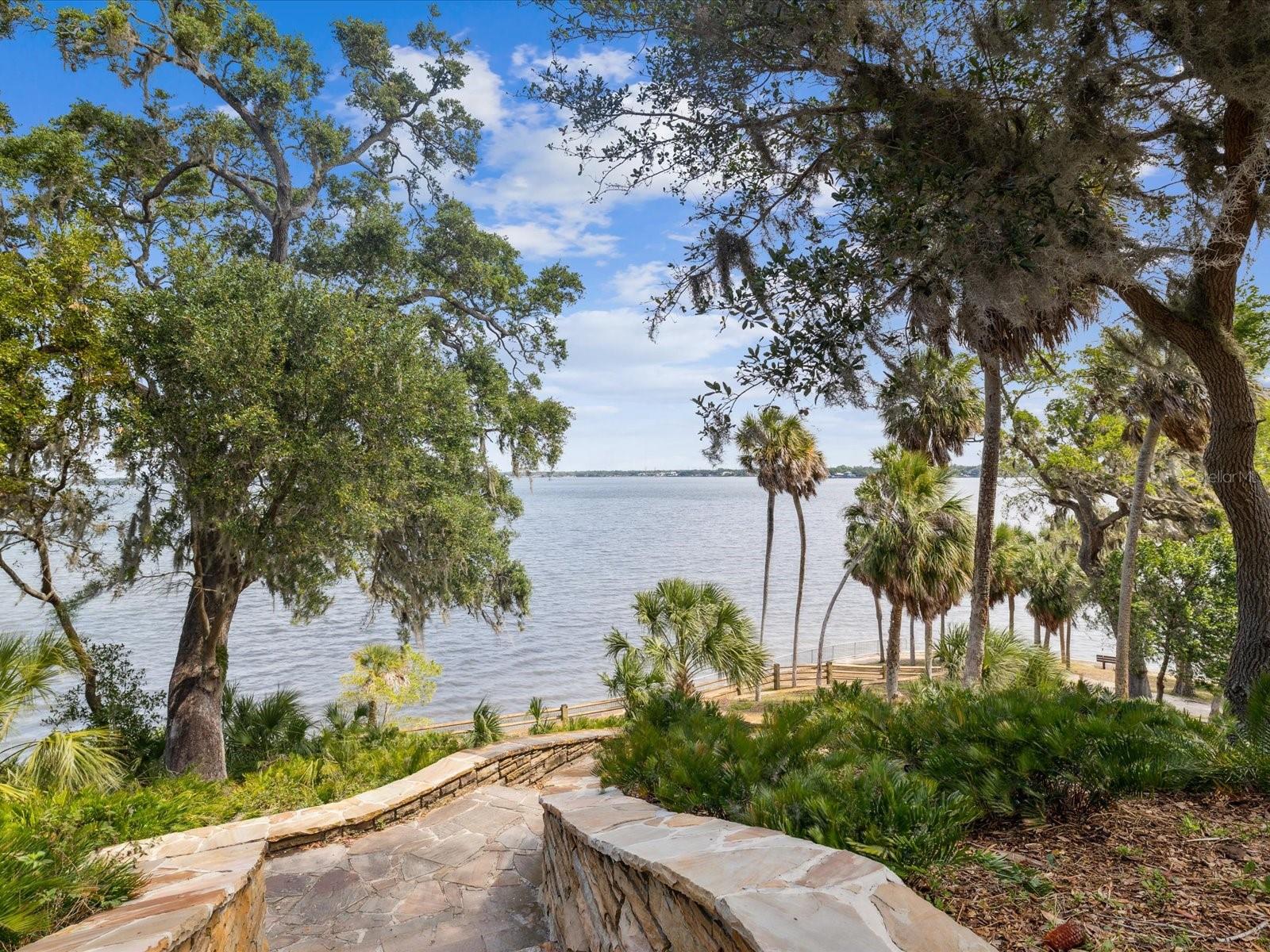 HARBOR HEIGHTS ESTATES - Residential
