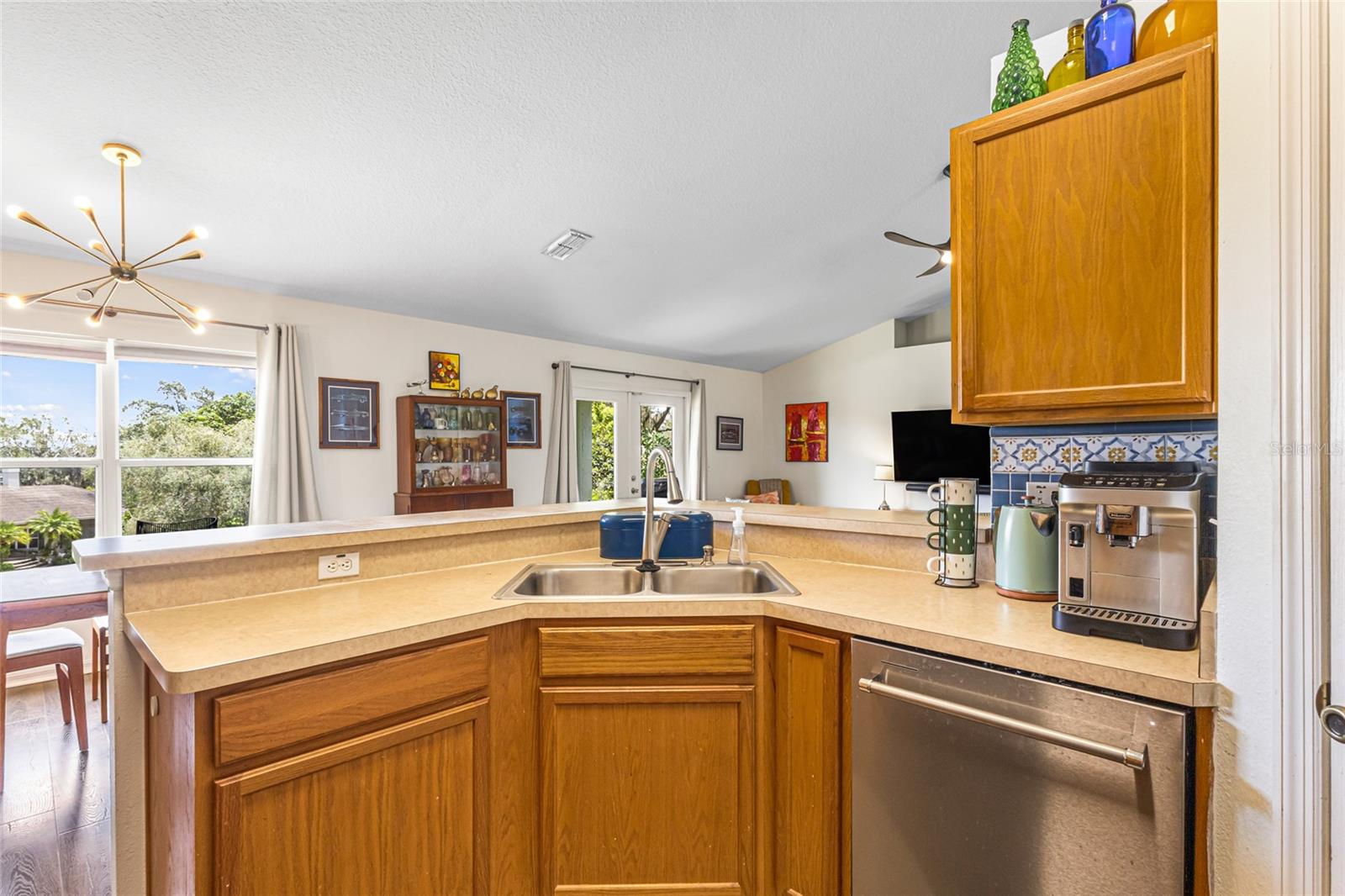 10844 CRESCENT RIDGE LOOP
