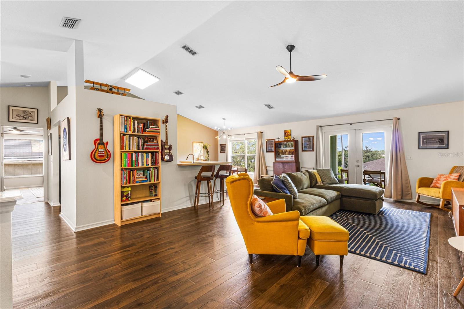 10844 CRESCENT RIDGE LOOP
