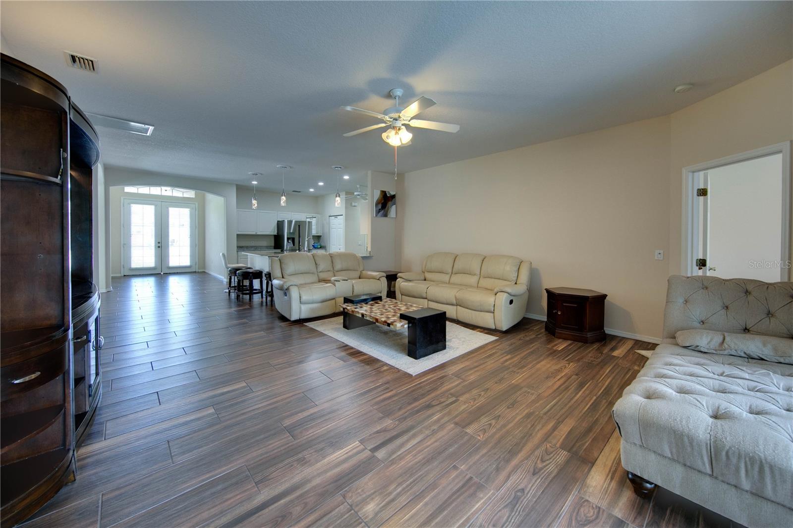 MOCKINGBIRD PLACE - Residential Lease