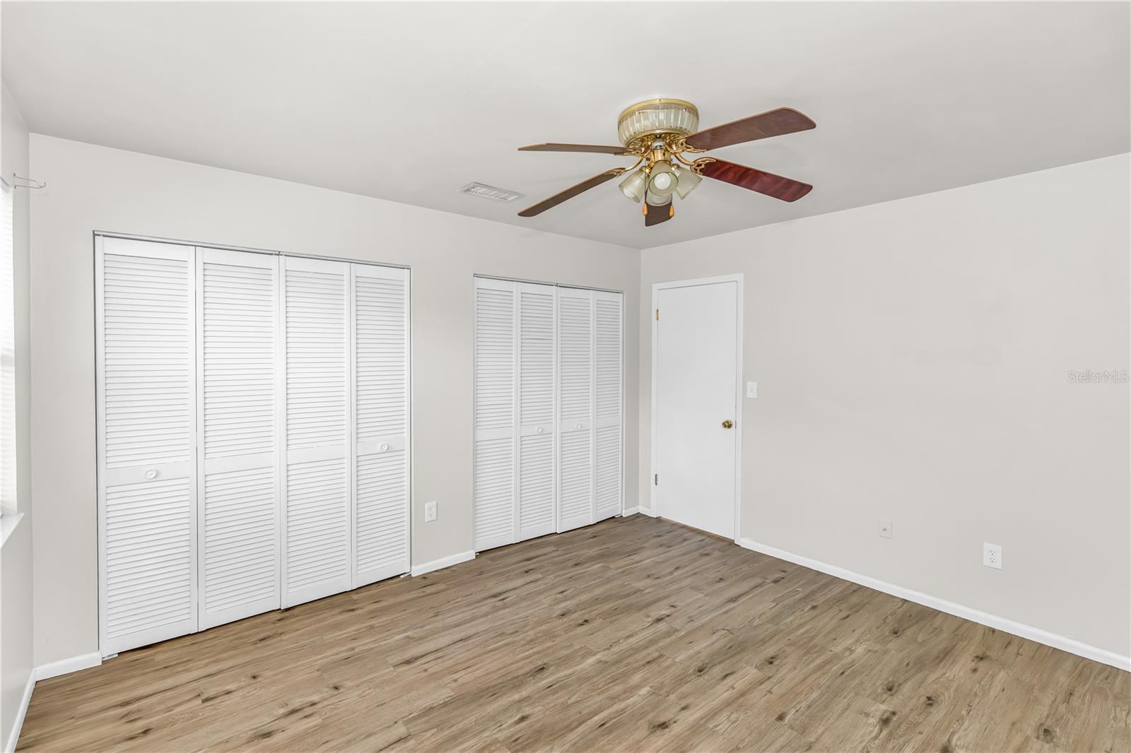 VILLAS FOREST TWNHMS - Residential