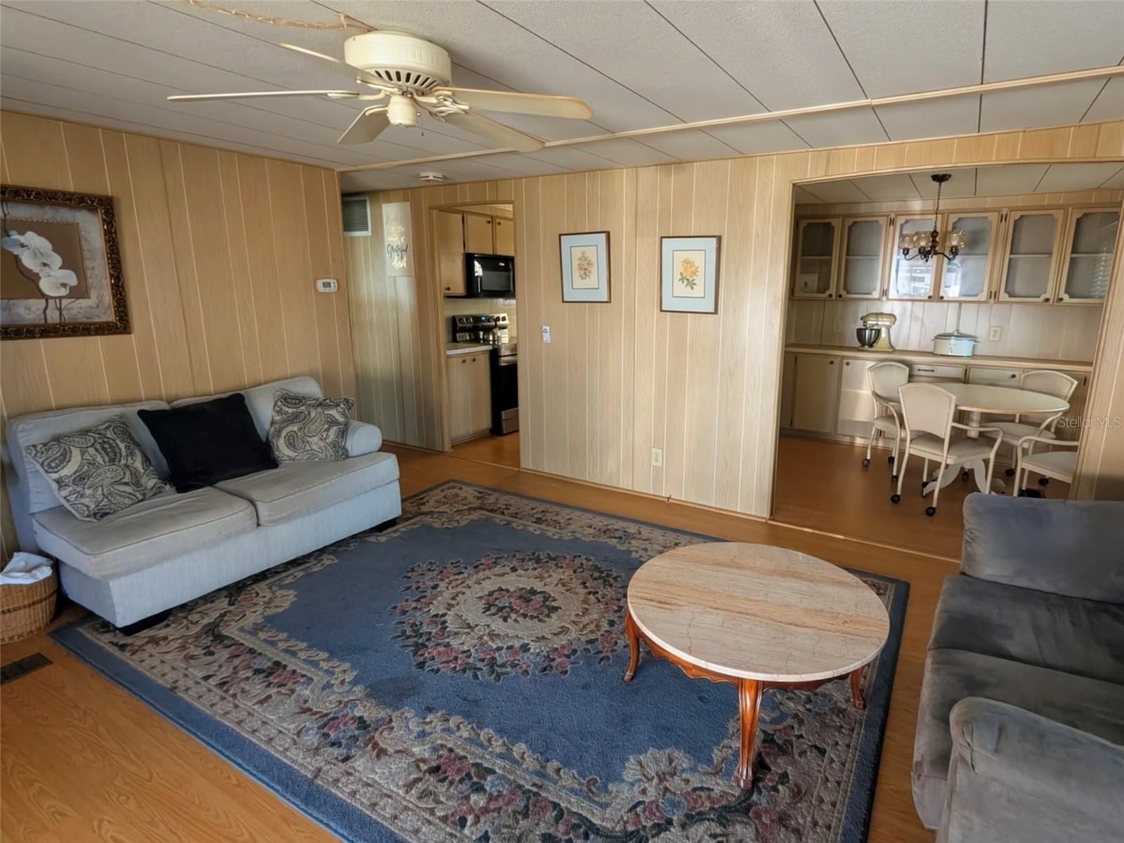 EUSTIS COUNTRY CLUB MANOR MHP UNIT 02A - Residential