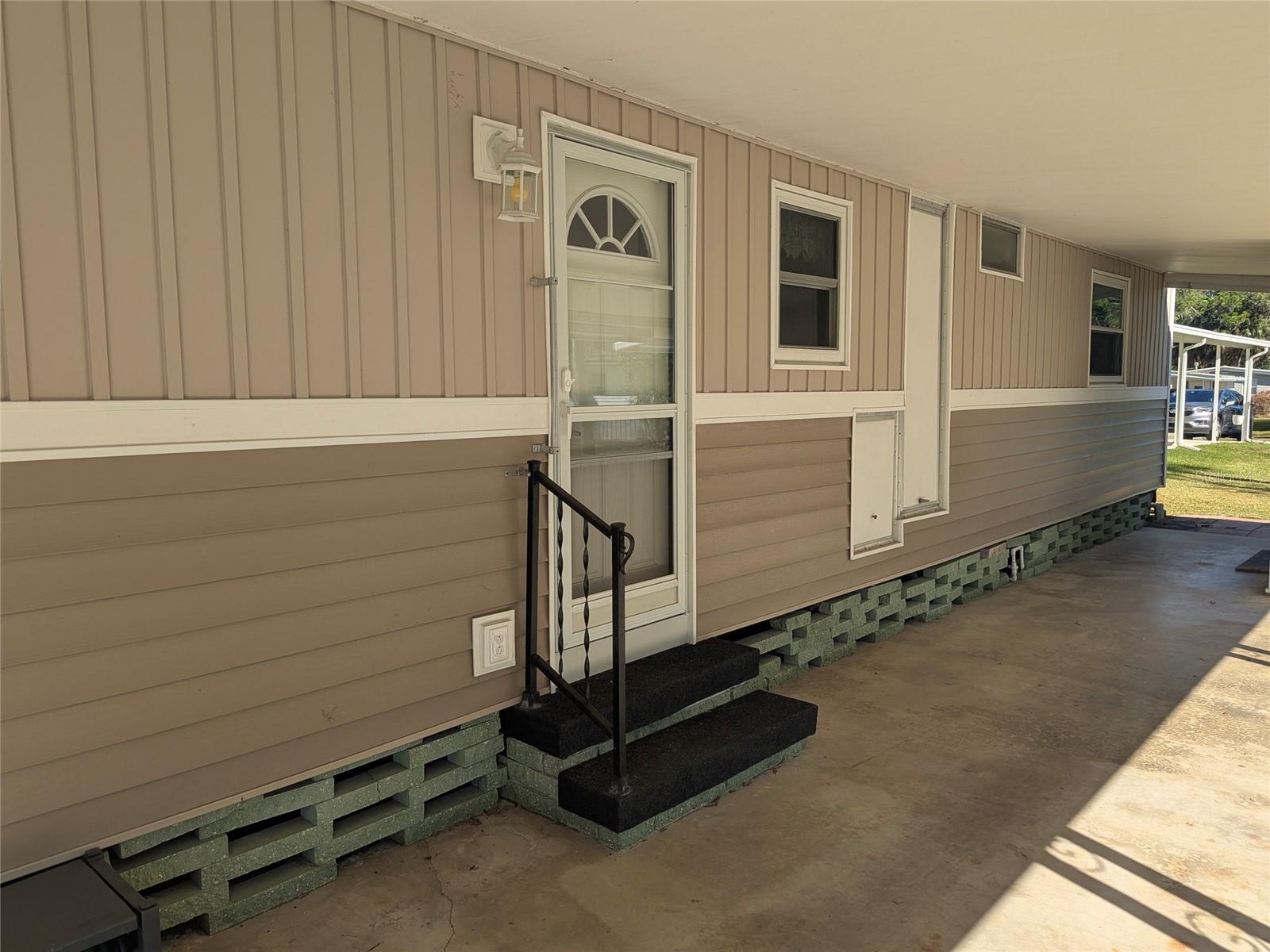 162 WOODMERE DRIVE A