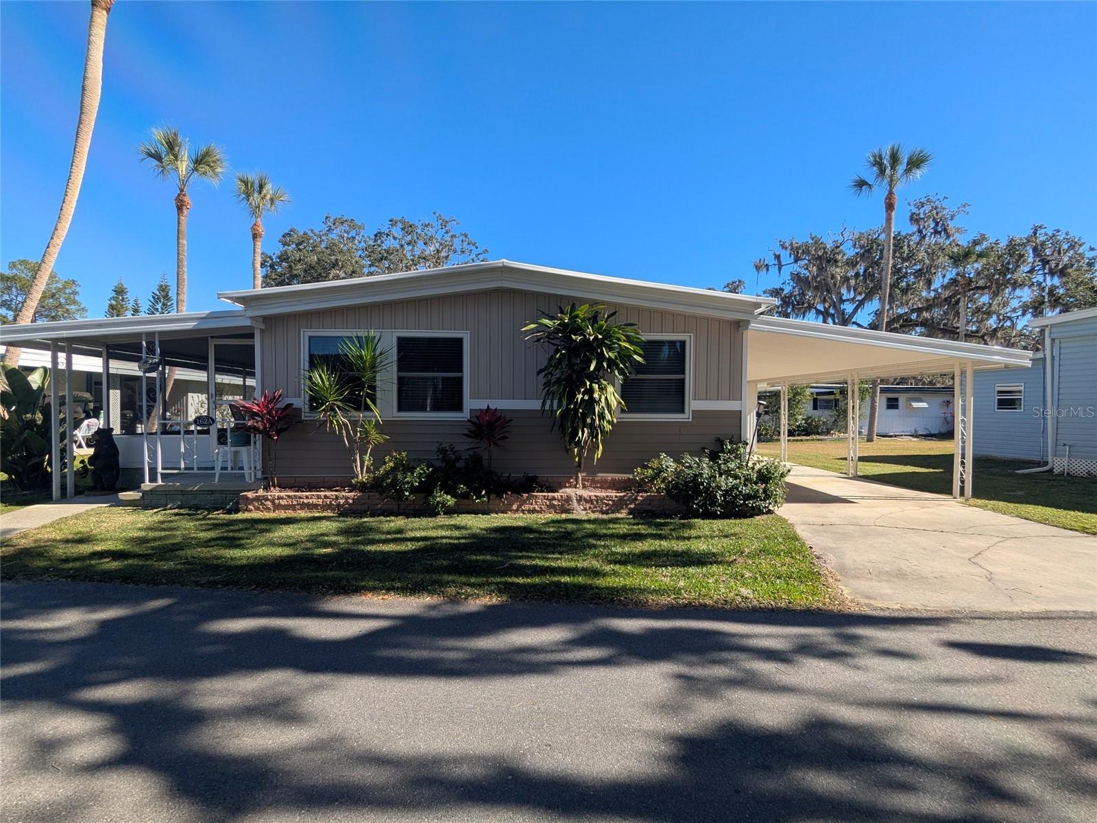 162 WOODMERE DRIVE A