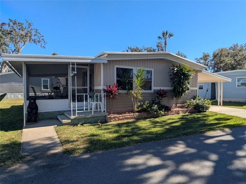 Photo of 162 Woodmere Drive #A, Eustis, FL 32726 (MLS # G5107317)