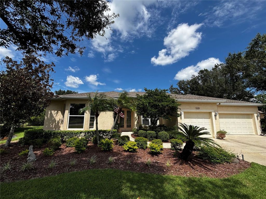 Photo of 1229 Palm View Road, Sarasota, FL 34240 (MLS # A4661728)