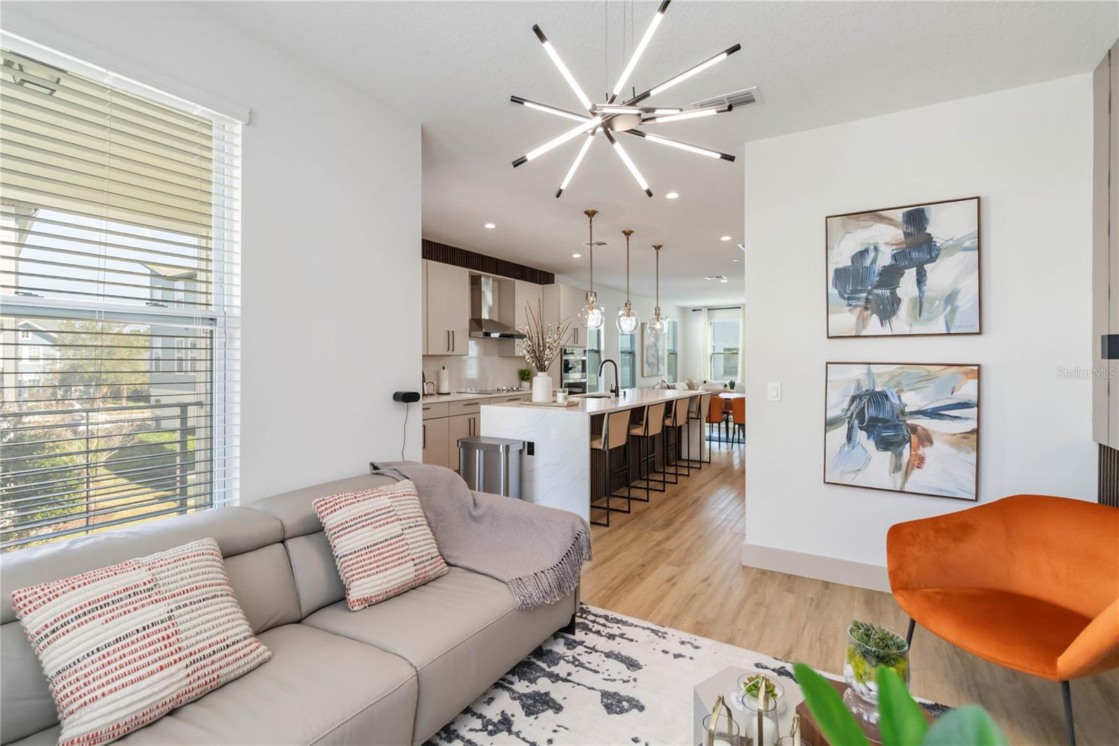 LAUREATE PARK NBRHD CENTER PH 3 - Residential