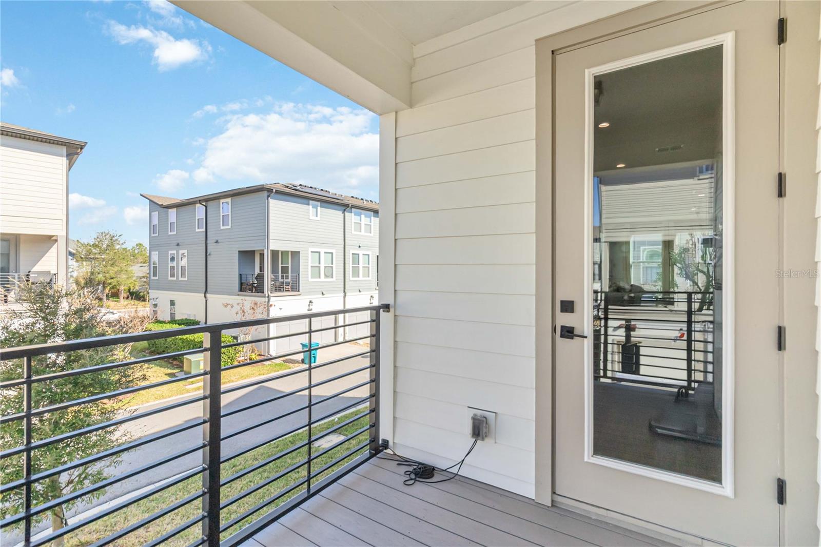 LAUREATE PARK NBRHD CENTER PH 3 - Residential