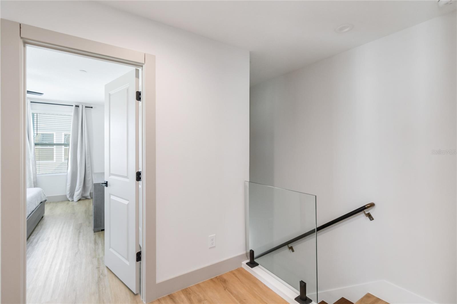 LAUREATE PARK NBRHD CENTER PH 3 - Residential