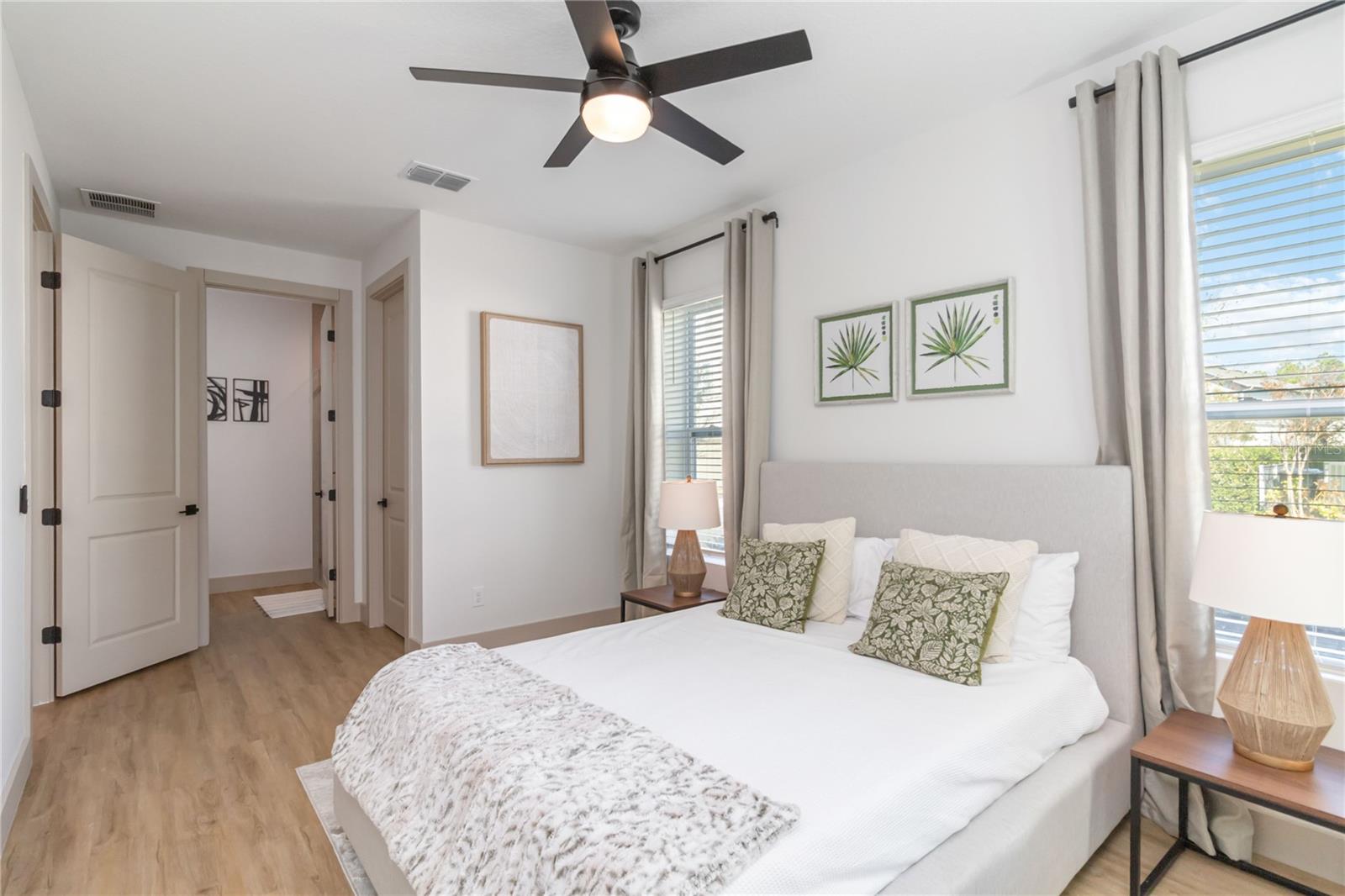 LAUREATE PARK NBRHD CENTER PH 3 - Residential