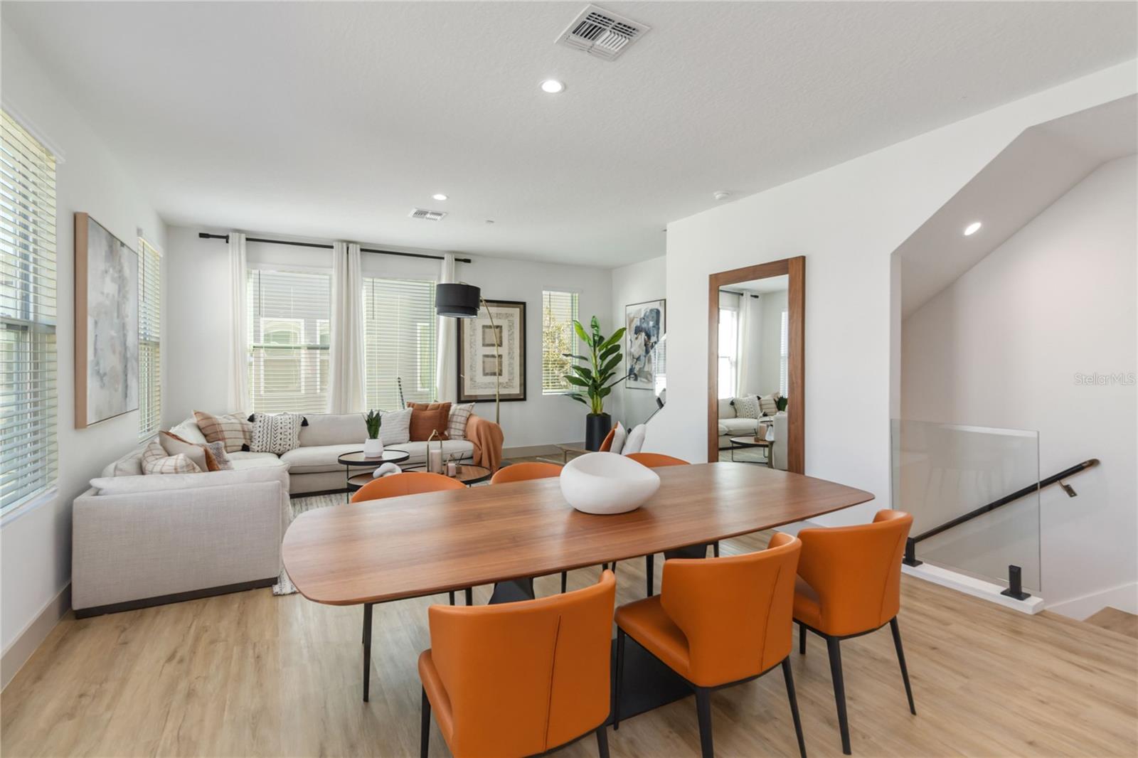 LAUREATE PARK NBRHD CENTER PH 3 - Residential