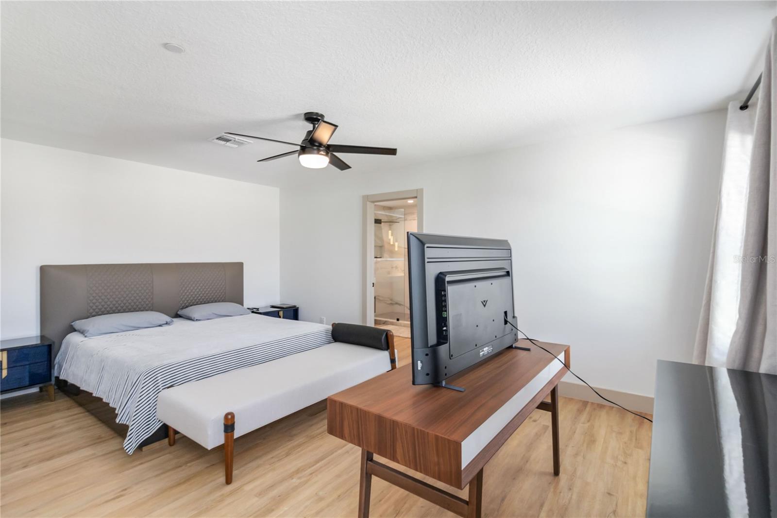 LAUREATE PARK NBRHD CENTER PH 3 - Residential