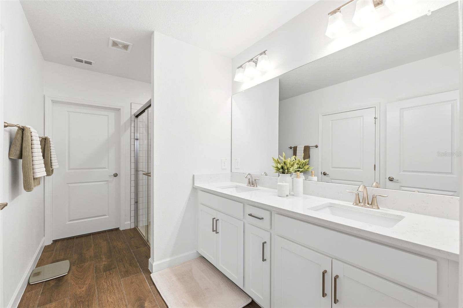 MIRADA ACTIVE ADULT PH 2B - Residential