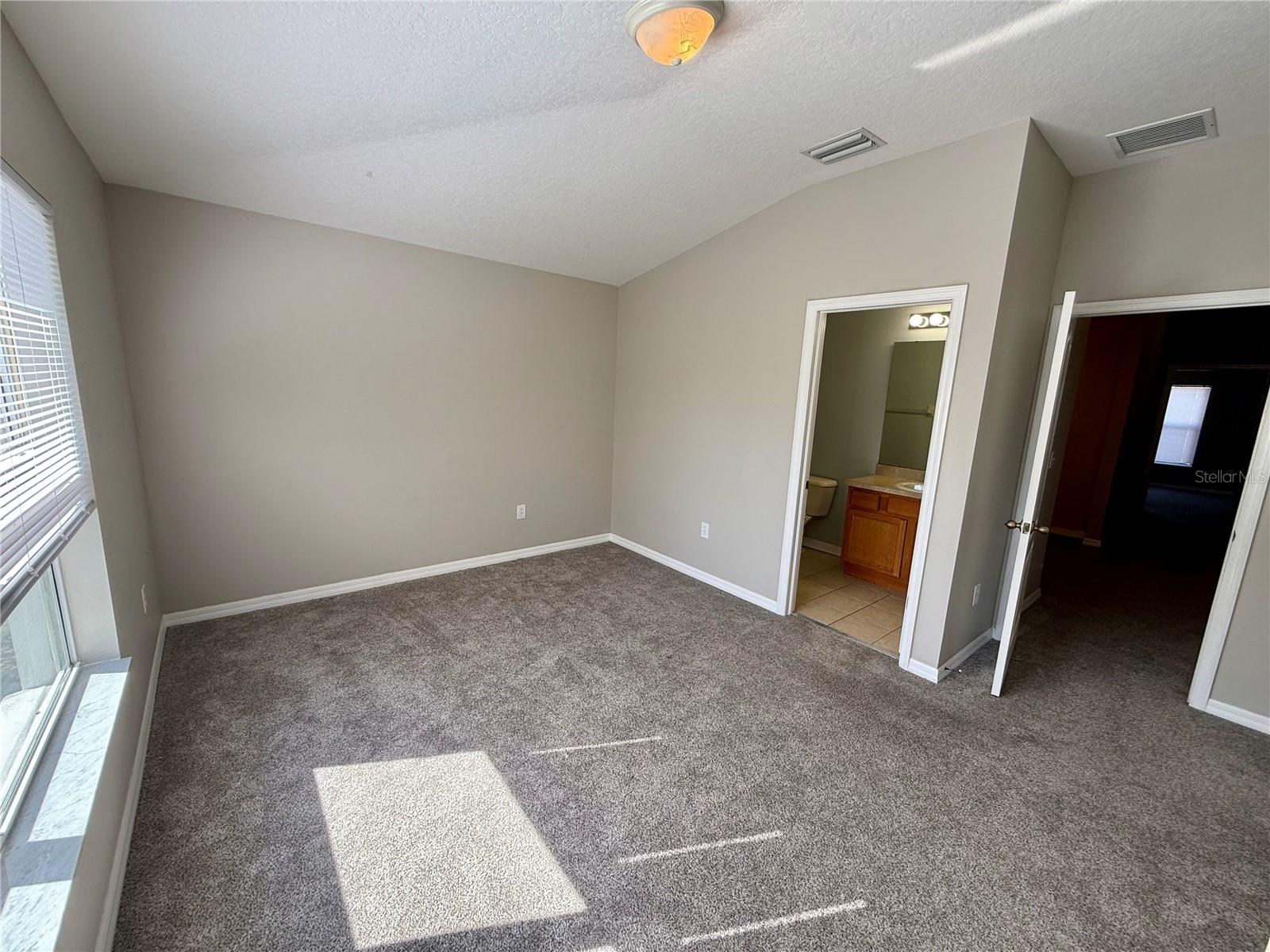 MEADOW POINTE III PARCEL UU - Residential Lease