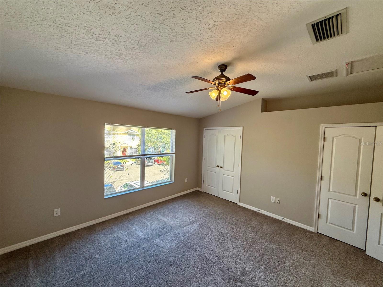 MEADOW POINTE III PARCEL UU - Residential Lease