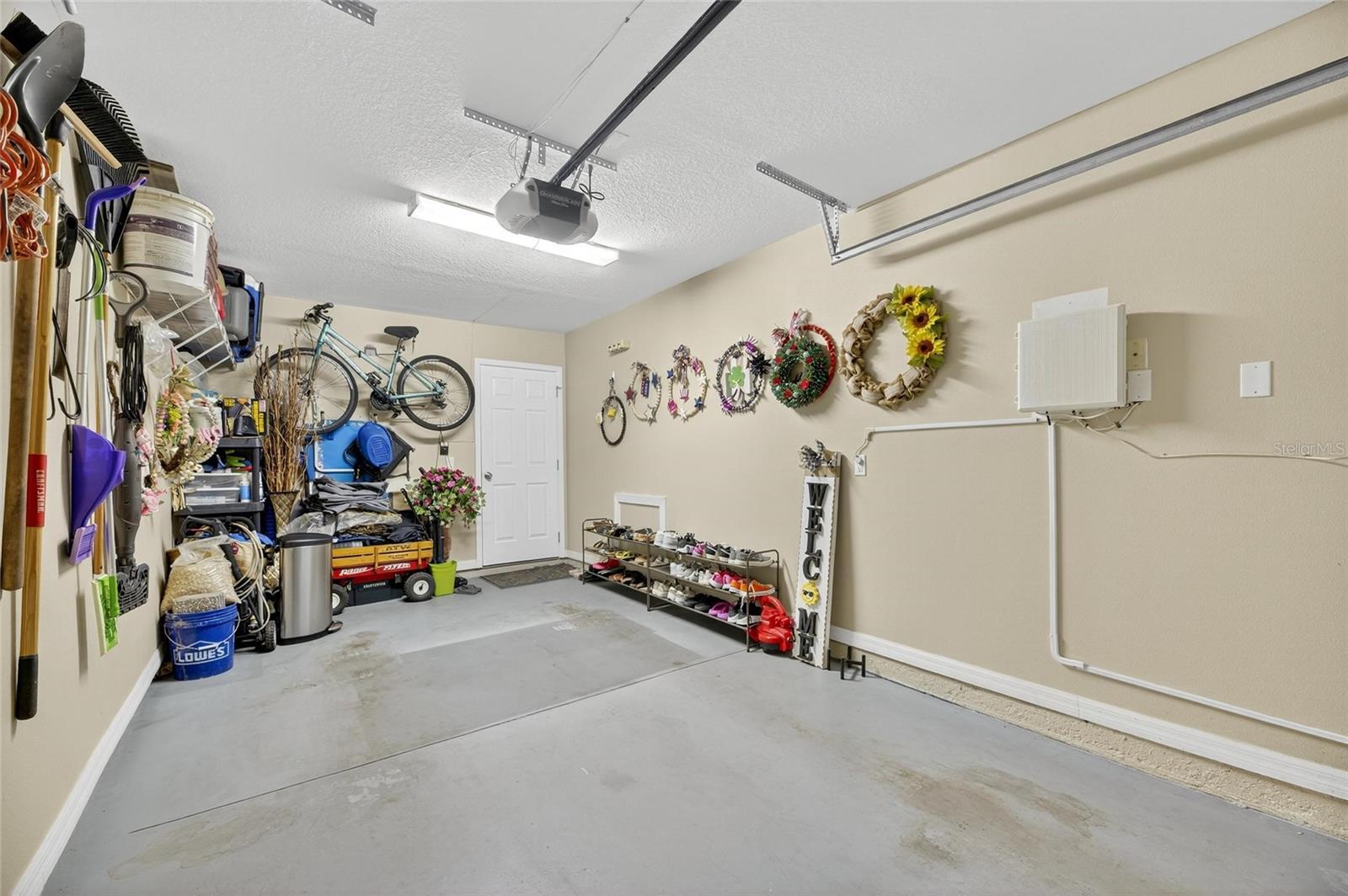 OAKWOOD TERRACE TWNHMS PHAS - Residential