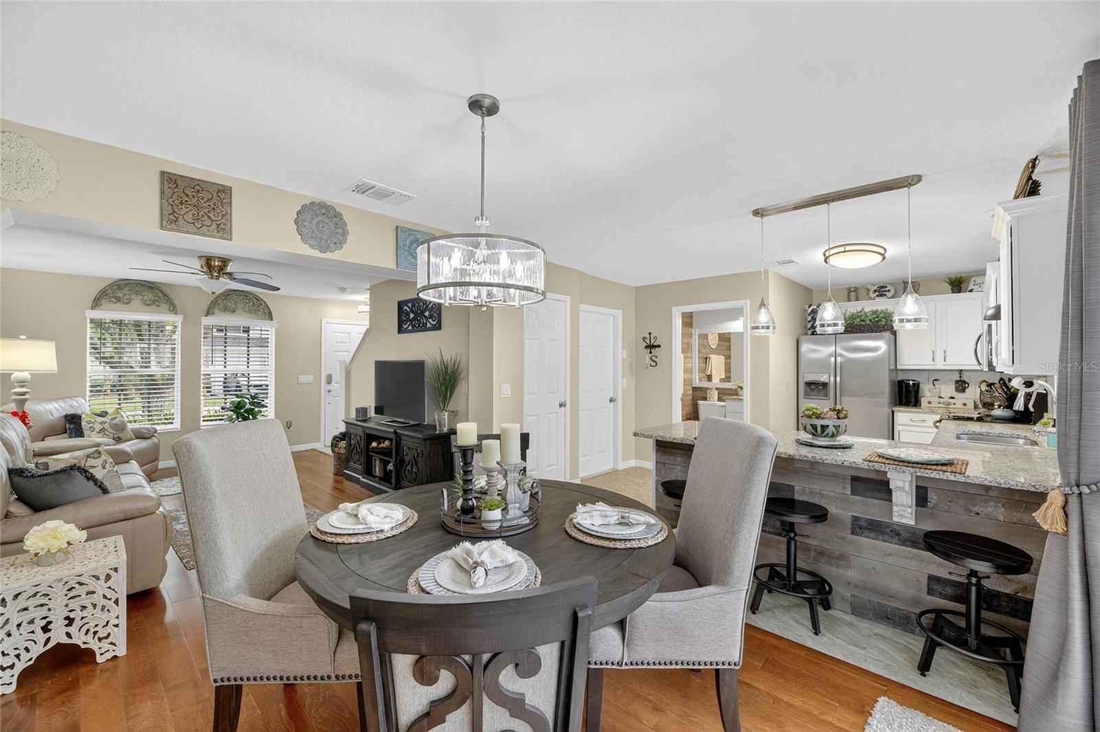 OAKWOOD TERRACE TWNHMS PHAS - Residential