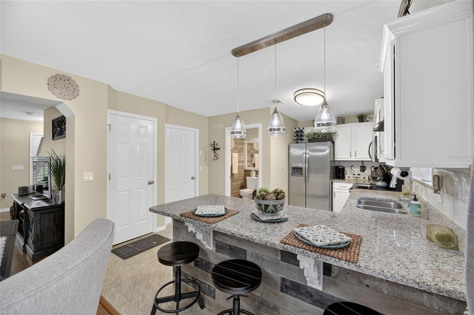 OAKWOOD TERRACE TWNHMS PHAS - Residential