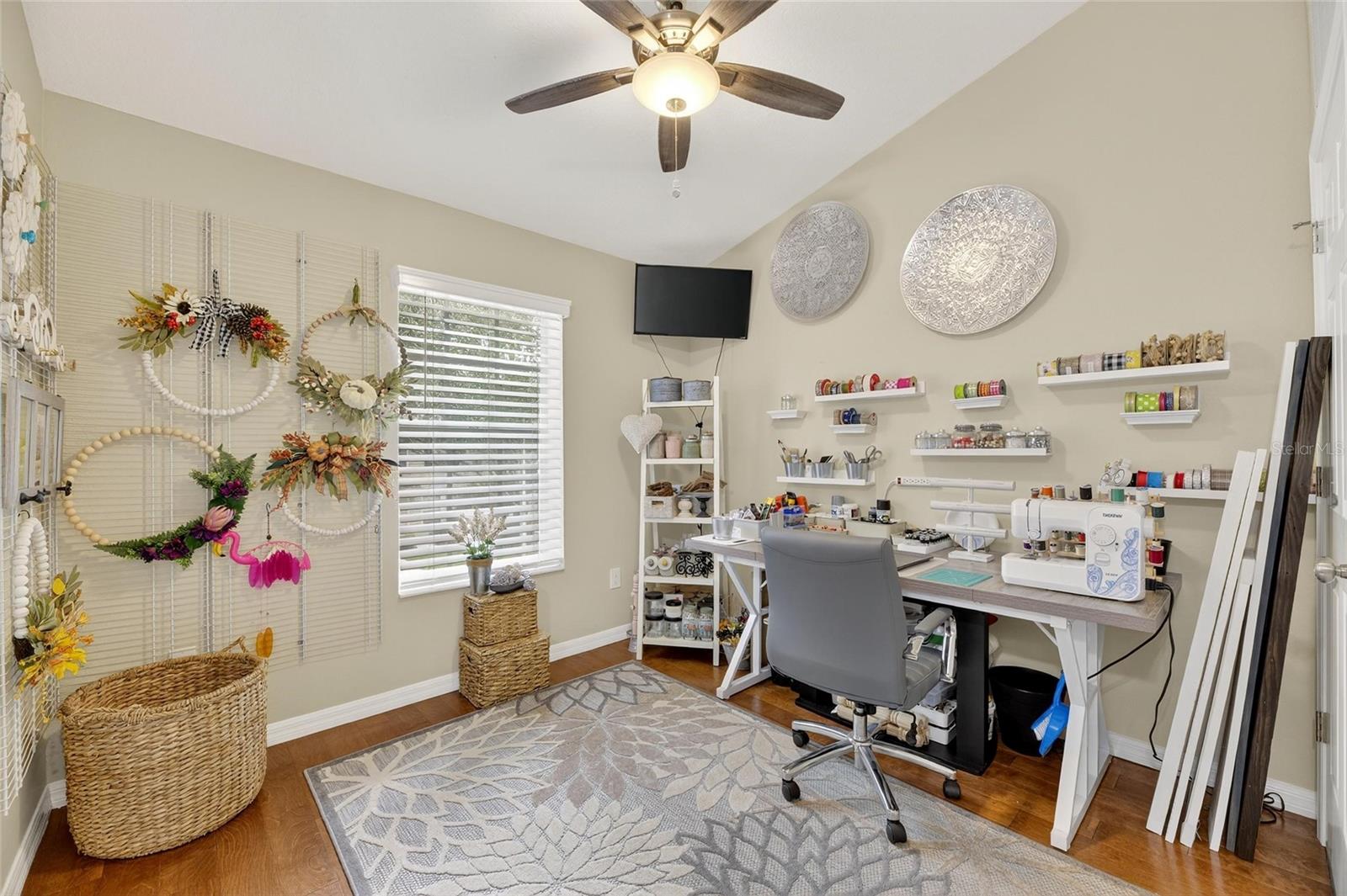 OAKWOOD TERRACE TWNHMS PHAS - Residential