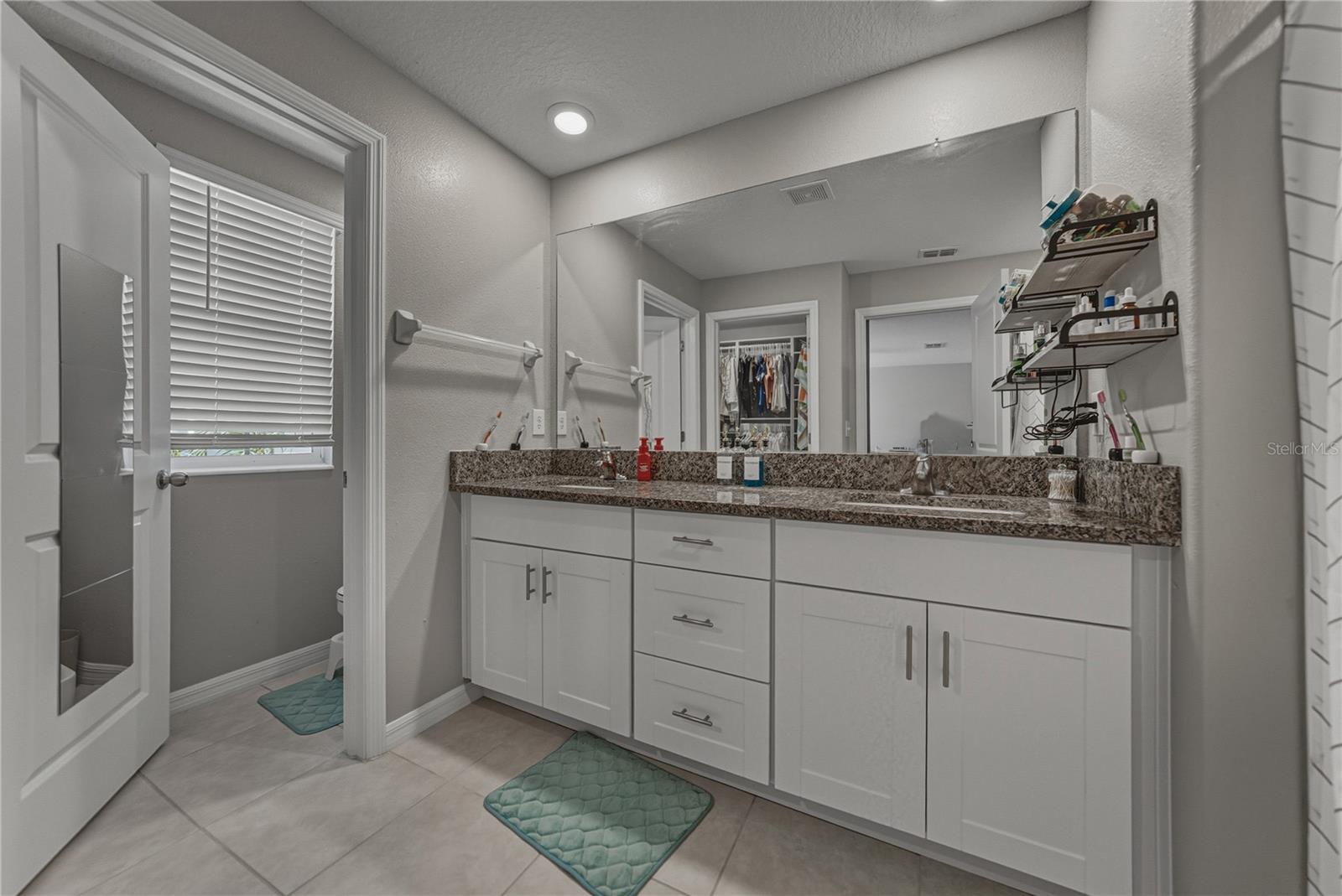 BERRY BAY - Residential