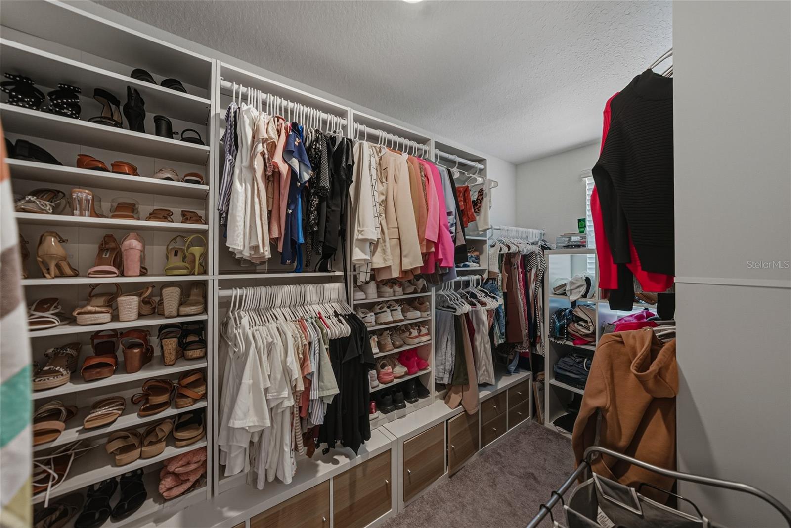 BERRY BAY - Residential