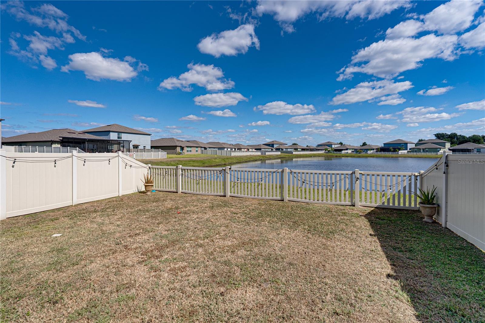 BERRY BAY - Residential