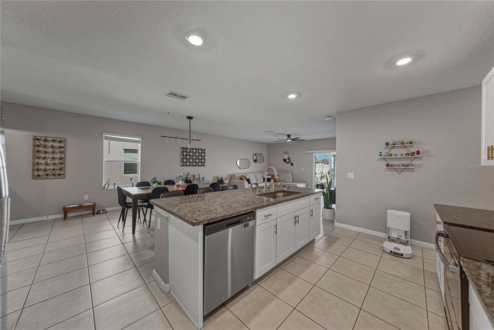 BERRY BAY - Residential