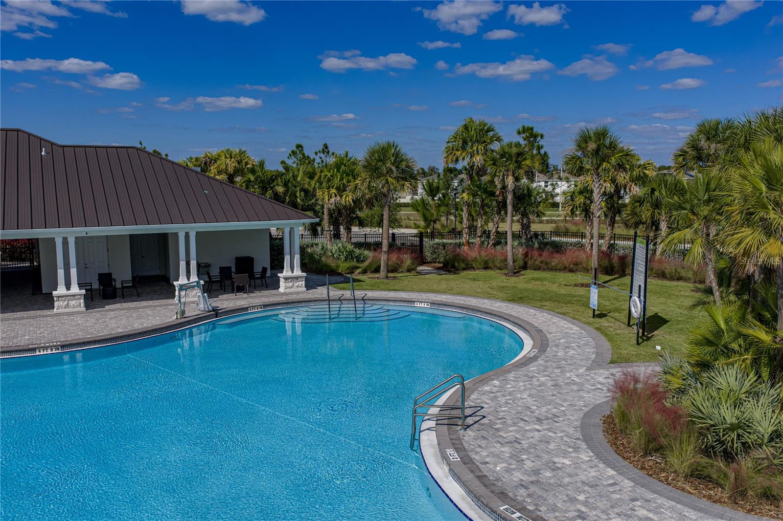 BERRY BAY - Residential