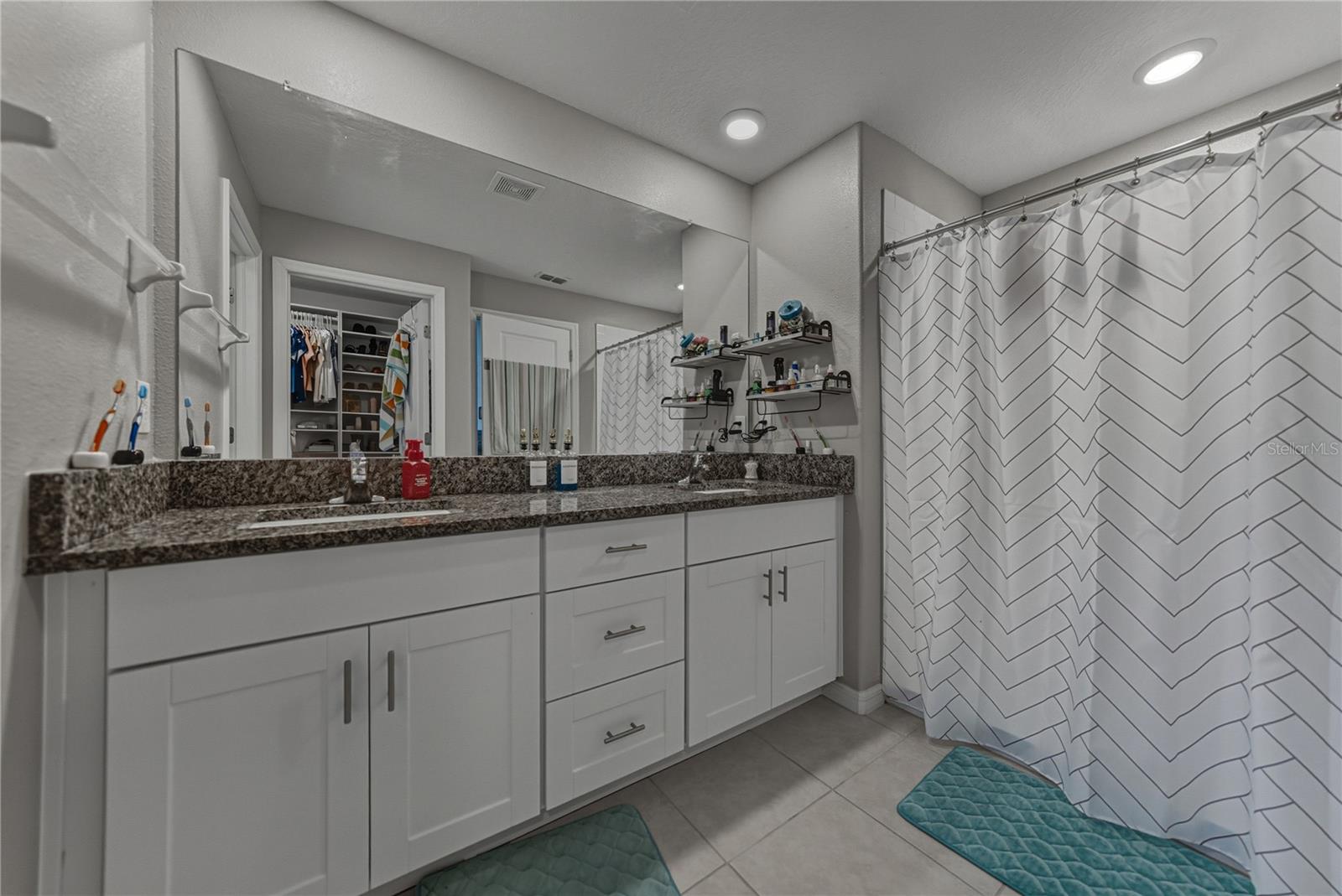 BERRY BAY - Residential