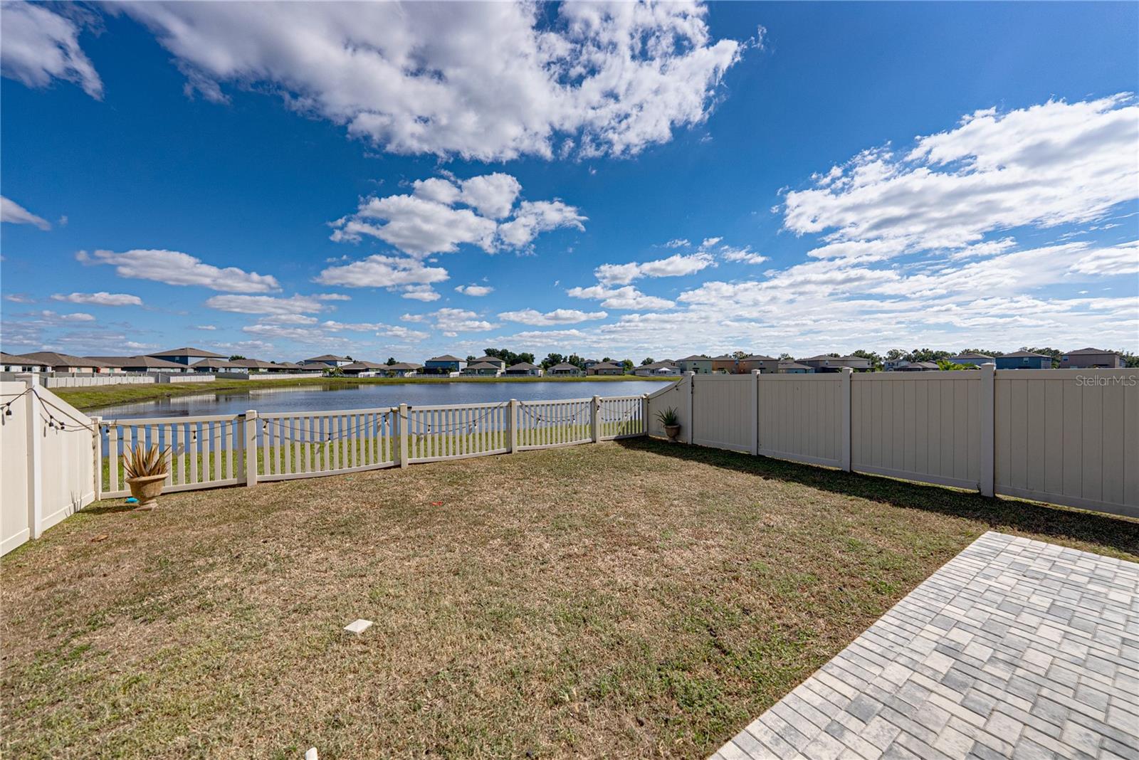 BERRY BAY - Residential