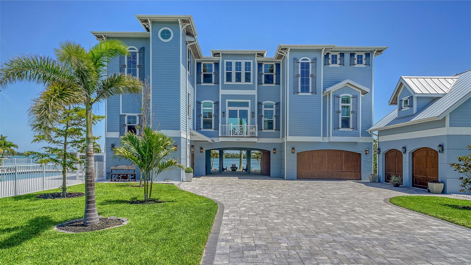 SLEEPY LAGOON PARK - Residential