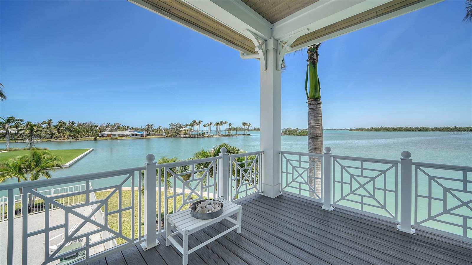 SLEEPY LAGOON PARK - Residential